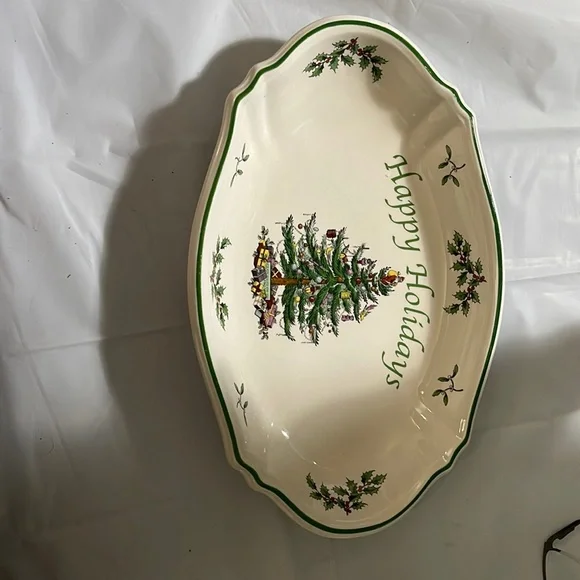 New Spode 11" Oval Tray Serving Dish Plate Christmas Tree Merry Christmas No Box - Picture 1 of 5